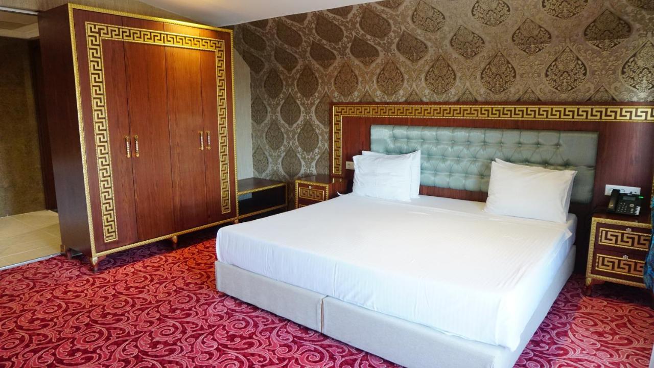 Vois Hotel Atasehir & Spa Estambul Exterior foto