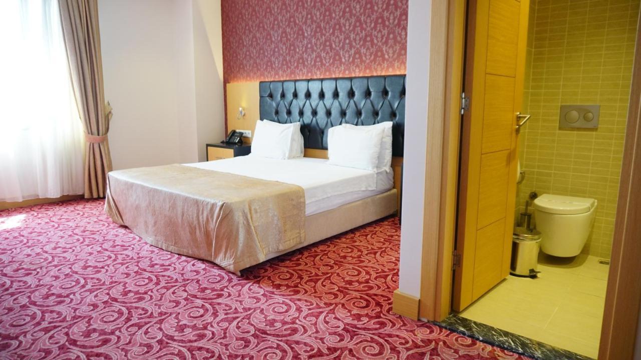 Vois Hotel Atasehir & Spa Estambul Exterior foto