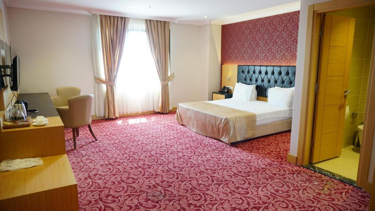Vois Hotel Atasehir & Spa Estambul Exterior foto